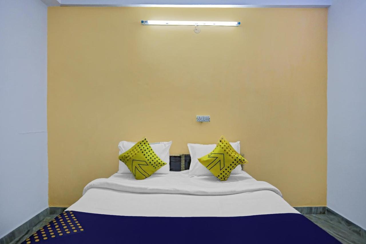 Spot On Raj Hotel Vip Near Worlds Of Wonder Kalkaji Devi Экстерьер фото