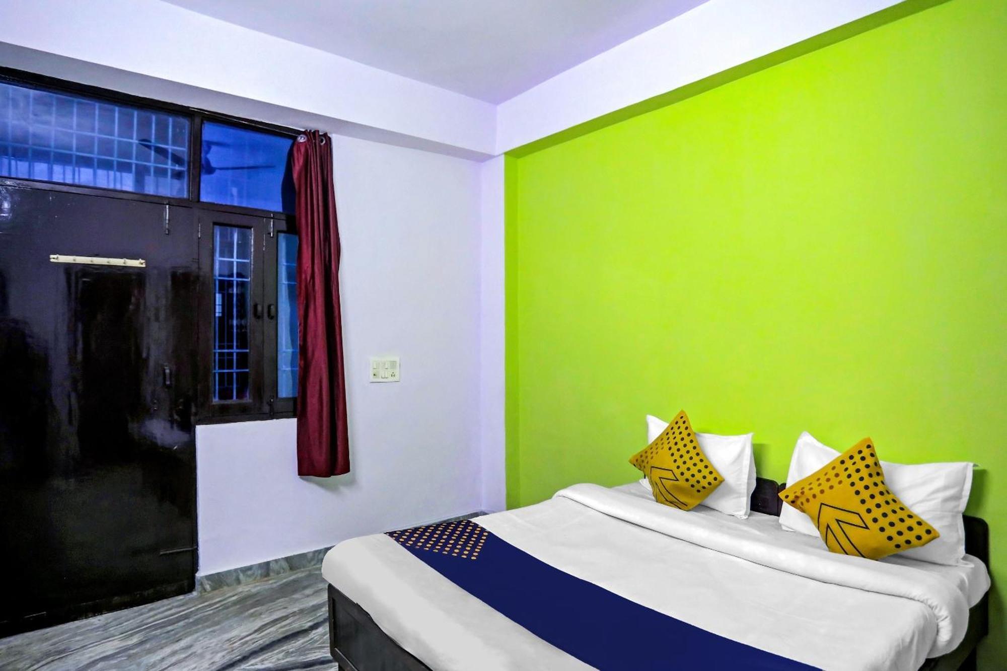 Spot On Raj Hotel Vip Near Worlds Of Wonder Kalkaji Devi Экстерьер фото