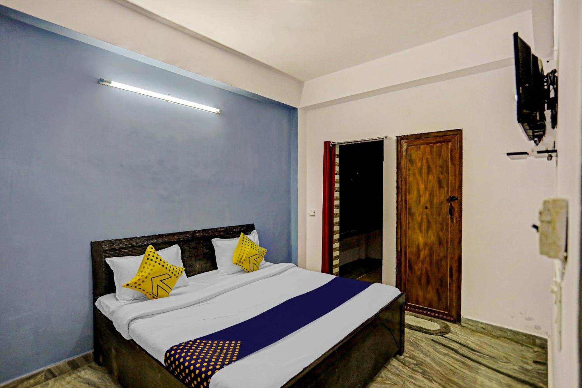 Spot On Raj Hotel Vip Near Worlds Of Wonder Kalkaji Devi Экстерьер фото