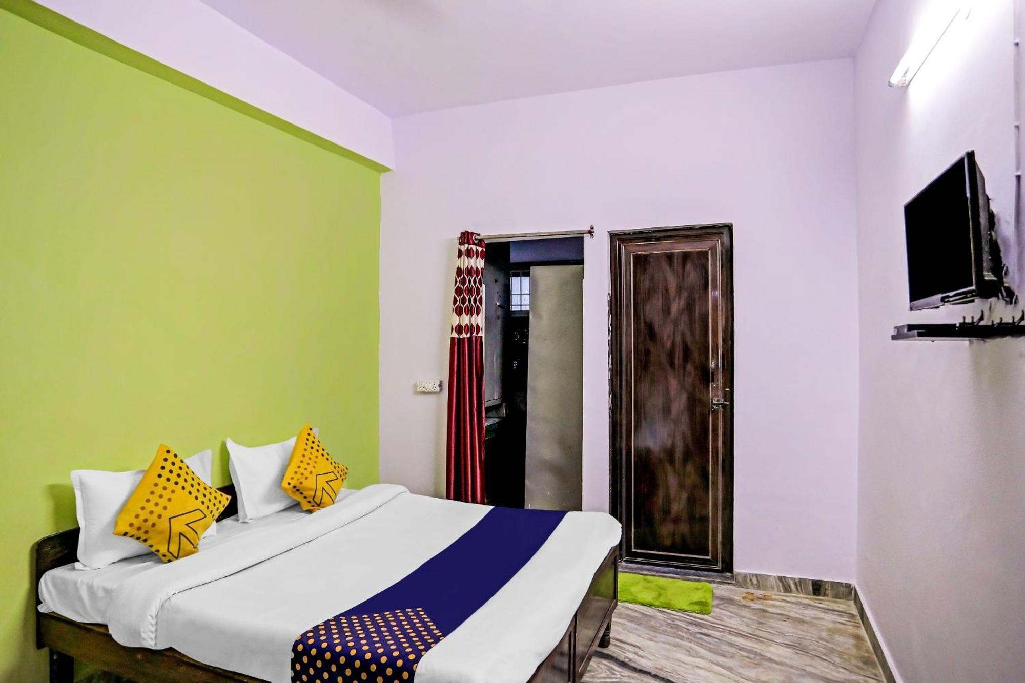 Spot On Raj Hotel Vip Near Worlds Of Wonder Kalkaji Devi Экстерьер фото